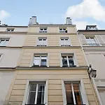 Intimist studio - 2P - Le Marais